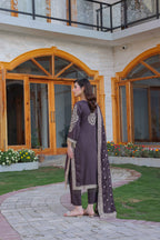 Libas e Khas