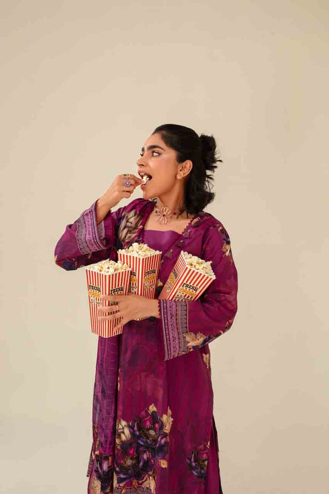 Dastaan Hover Image